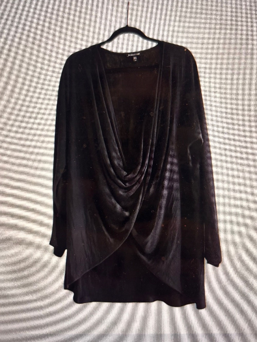 Eileen Fisher Silk and Organic Cotton Drape Front Layering Top